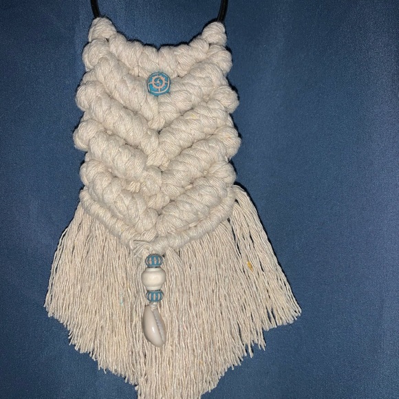 Handmade Macrame 8.5” - Picture 2 of 3